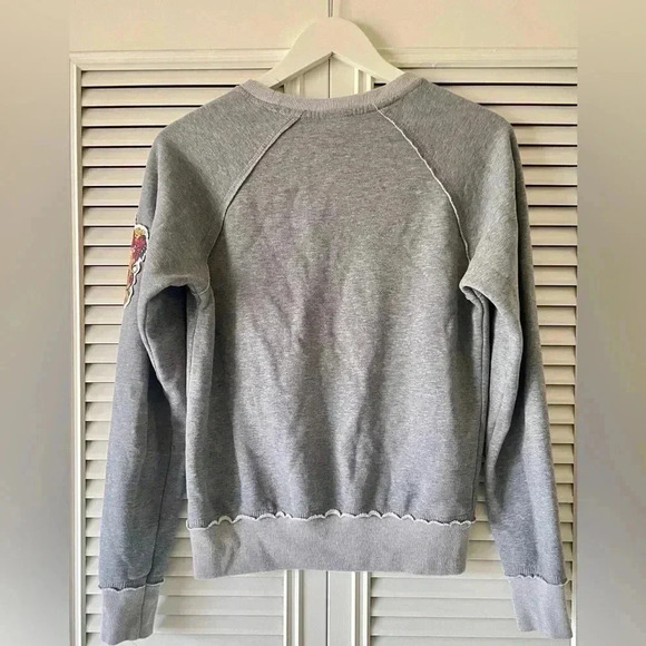 Harry Potter Sweatshirt Womens XS Wizarding World Gryffindor Universal Studios - Picture 2 of 7